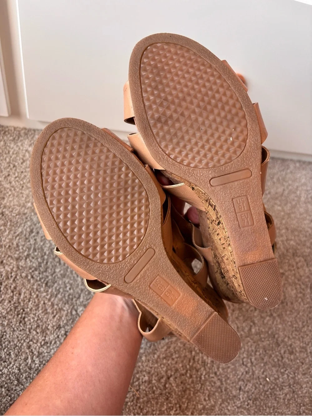 Aerosoles Tan Leather Wedge Sandals Strappy Wedges